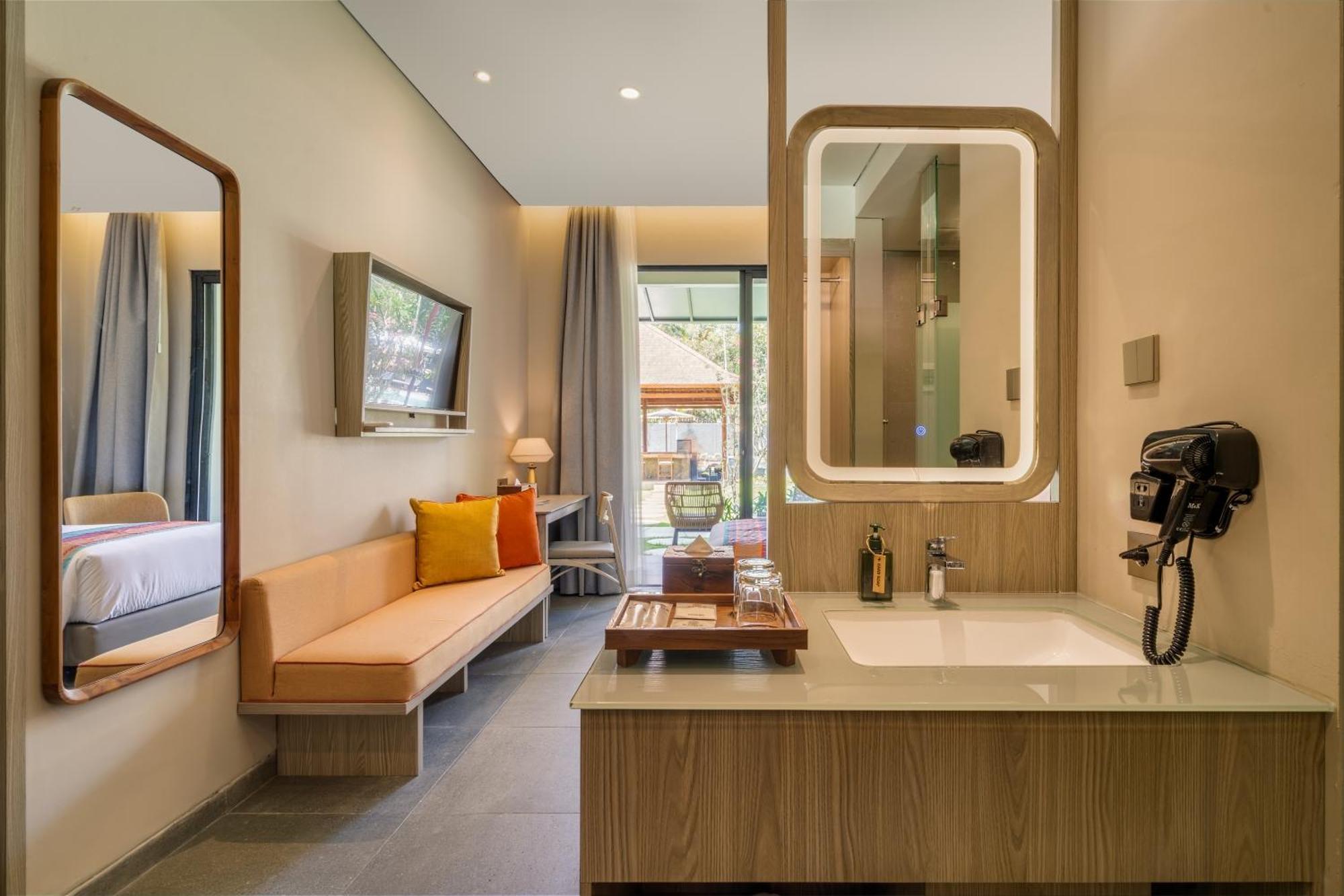 Sima Kuta Lombok 4*